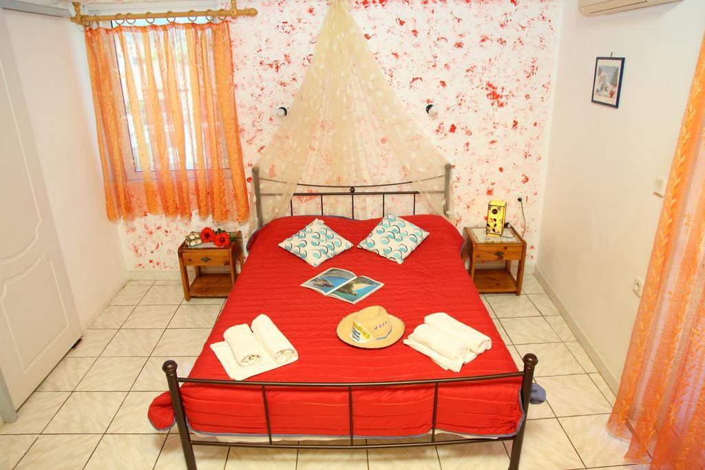 Homer'S Studio نيدري المظهر الخارجي الصورة